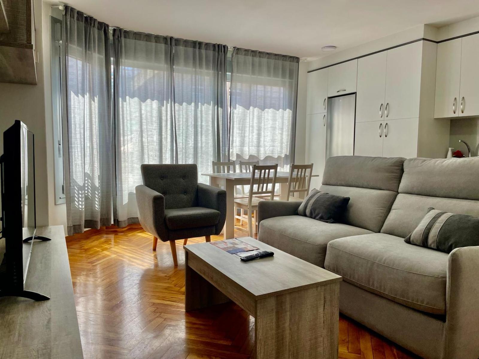 Cíes Suites García Barbón 73 - Flats with Hotel Services Vigo Exterior foto